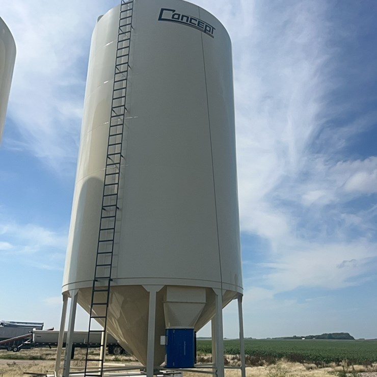 Concept 7500 bushel Hopper bin, fully equipped with AGI Grainguard 10 hp bin fan with three phase electric motor