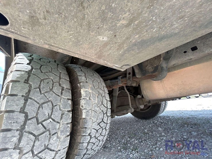 2019-ford-f350-image-29