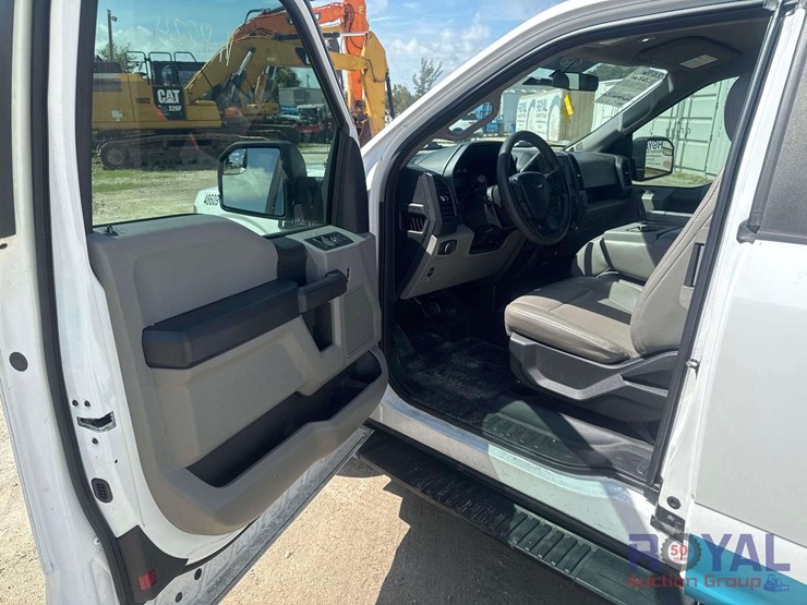 2016-ford-f150-image-12