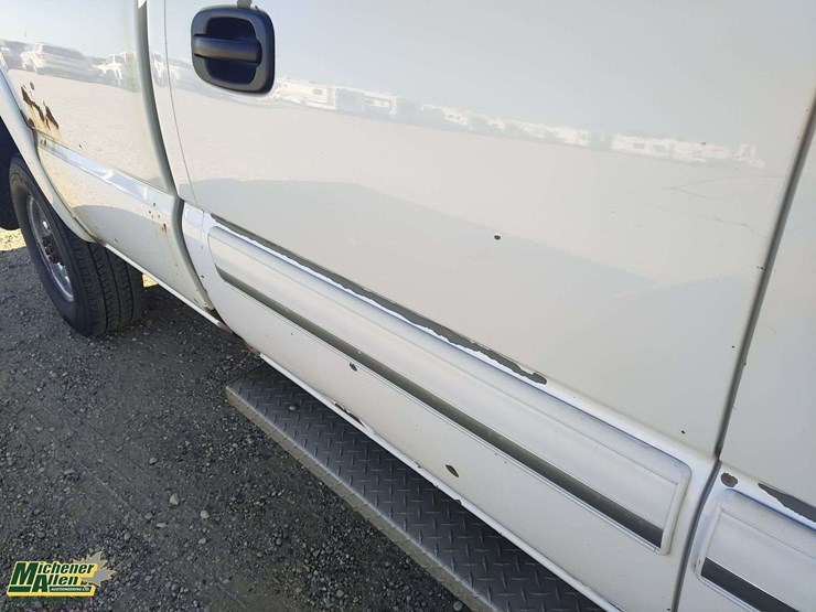 2007-chevrolet-silverado-2500hd-image-31