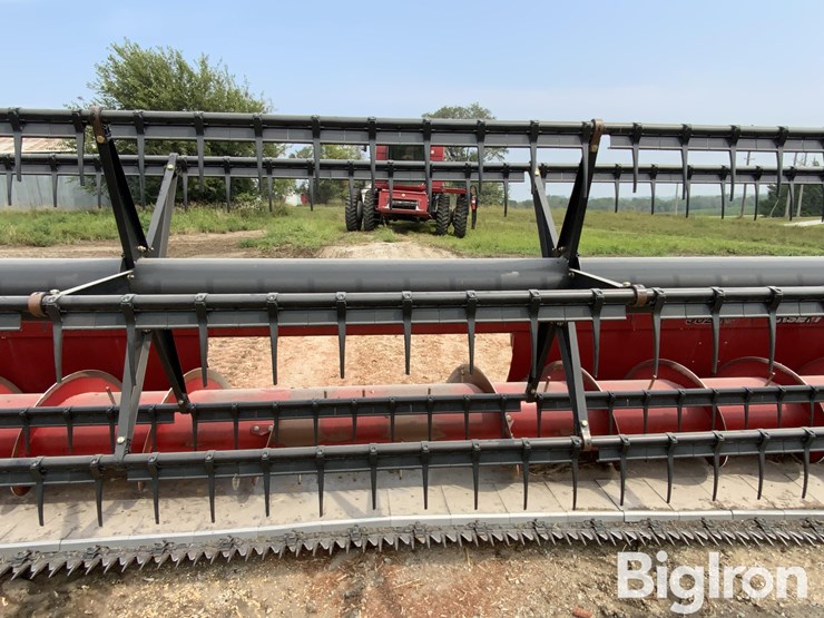 2011-case-ih-3020-image-19