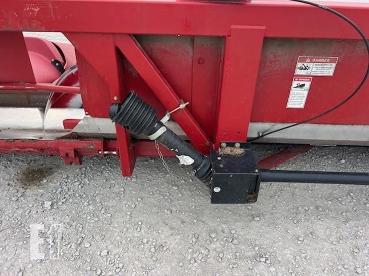 2011-case-ih-3408-image-21