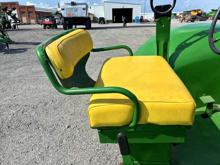 1958-john-deere-820-image-41