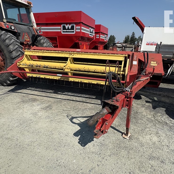 NEW HOLLAND 489