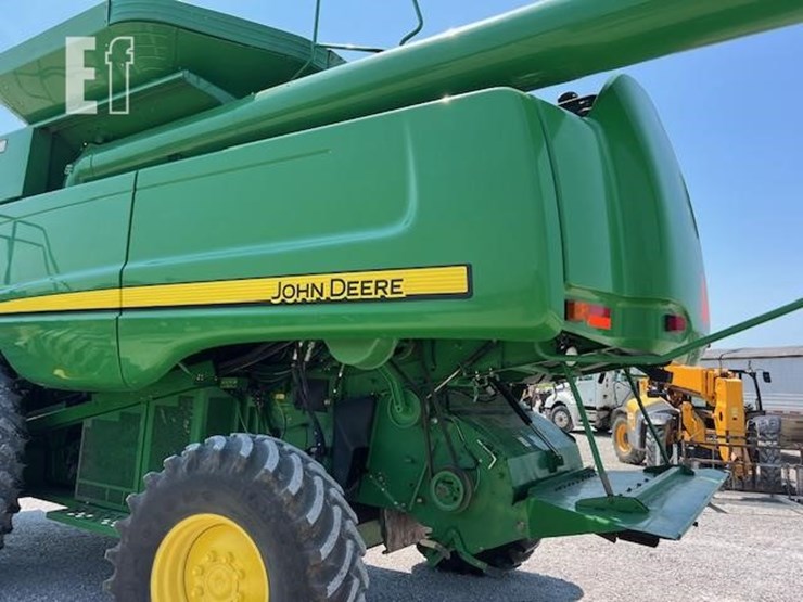 2009-john-deere-9670-sts-image-44