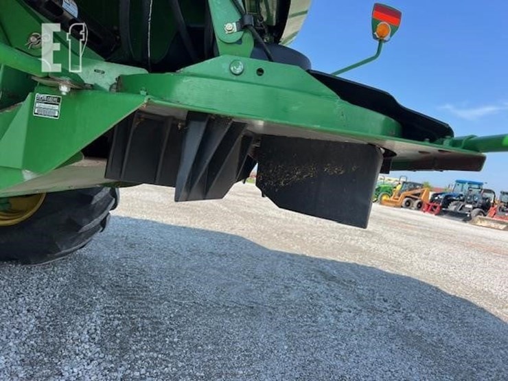 2014-john-deere-s680-image-24