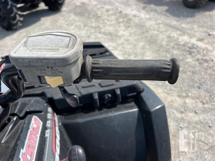polaris-sportsman-800-efi-x2-image-13