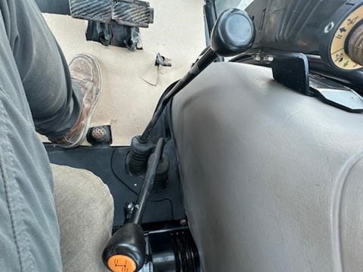 case-ih-jx95-image-25