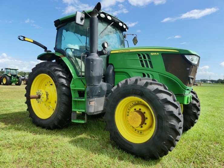 john-deere-6195r-image-2