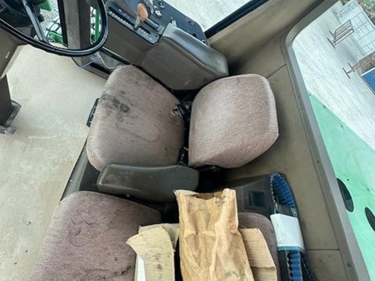 1997-john-deere-4890-image-29