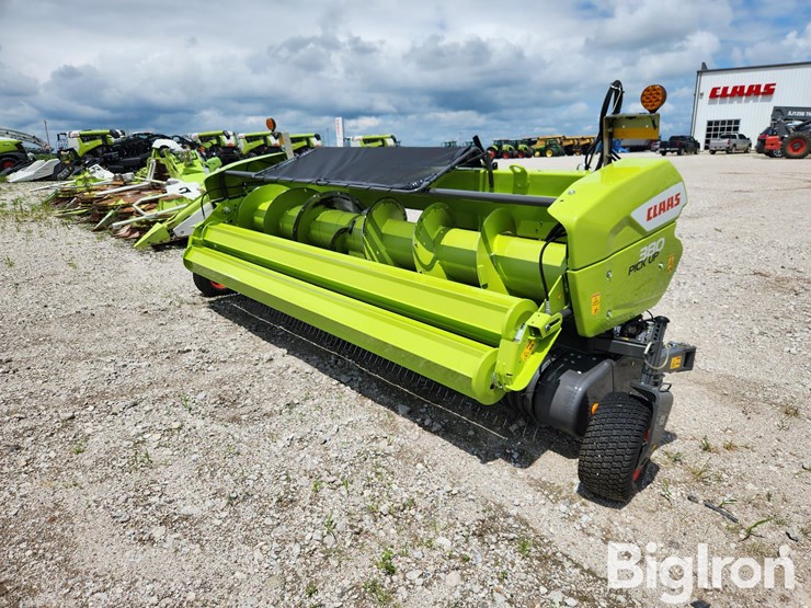 2022-claas-380-image-1
