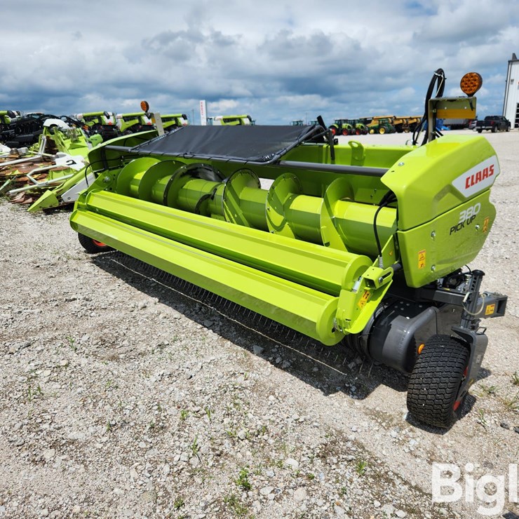 2022 CLAAS 380