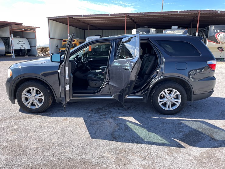 2013-dodge-durango-image-15
