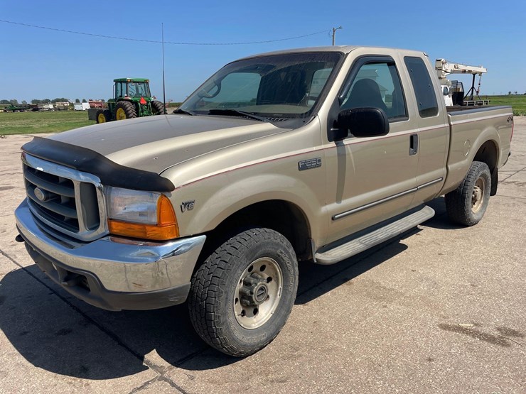 1999-ford-f250-image-1