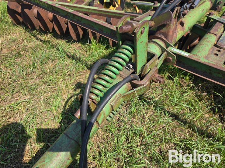 john-deere-aw-image-13