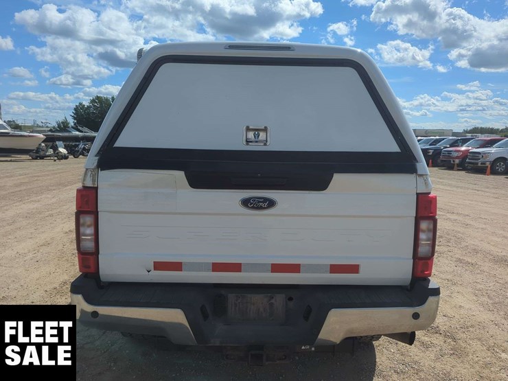 2021-ford-f250-image-18