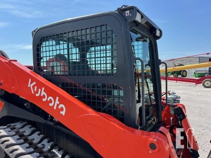 kubota-svl97-2-image-25