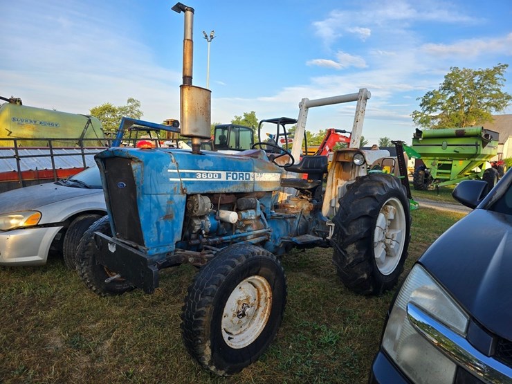 ford-3600-image-1