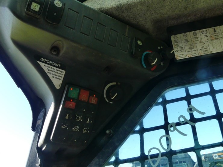 deere-317g-image-16