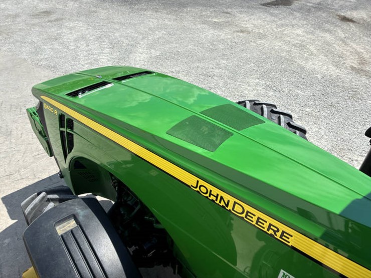 2018-john-deere-8400r-image-71