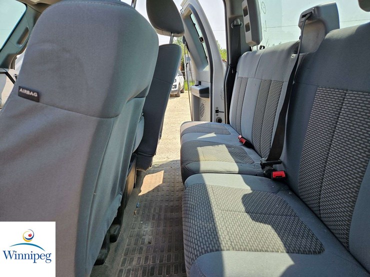 2014-ford-f350-image-35