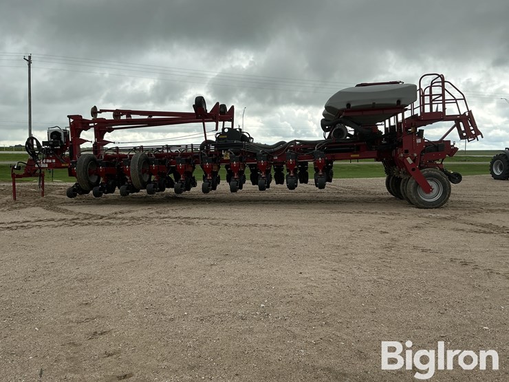 2012-case-ih-1250-image-8