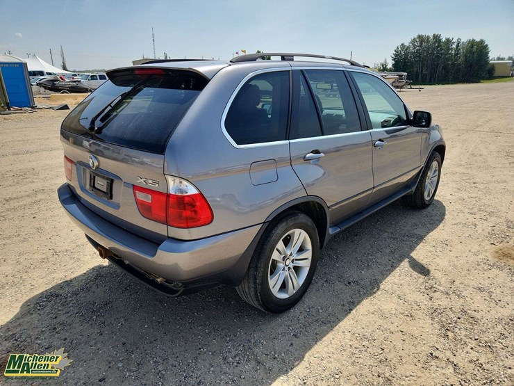2005-bmw-x5-image-4