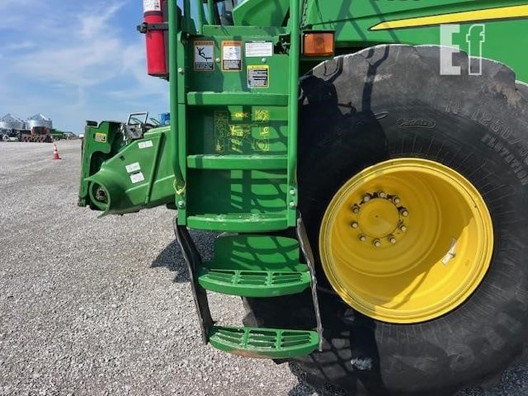2014-john-deere-s680-image-43