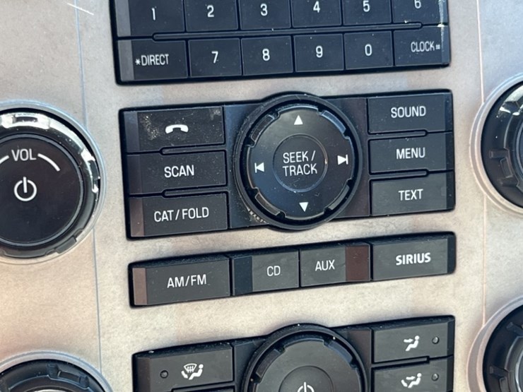 2012-ford-escape-image-24