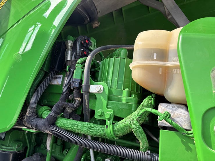 2018-john-deere-8370r-image-74
