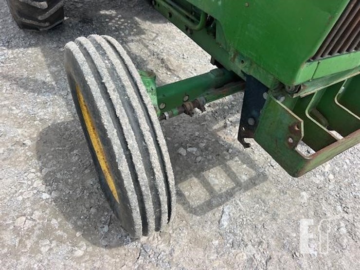 john-deere-950-image-12