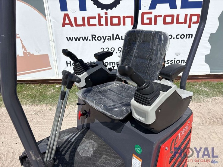 unused-2025-cfg-mx15rx-mini-excavator-image-11