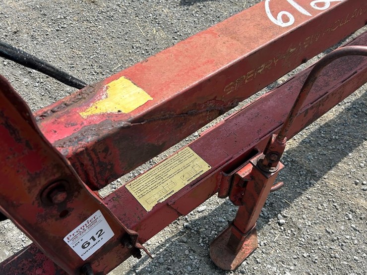 new-holland-890-image-7
