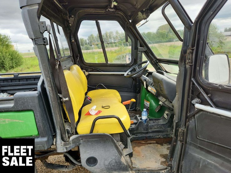 2015-john-deere-gator-image-9
