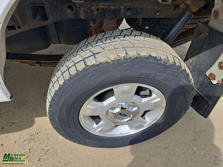 2016-ford-f150-image-31