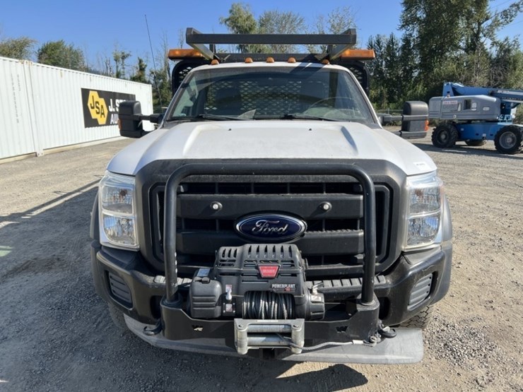 2012-ford-f550-image-8