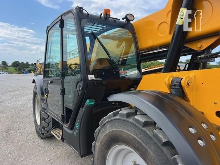 2015-jcb-507-42-image-23