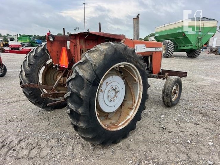 massey-ferguson-255-image-6