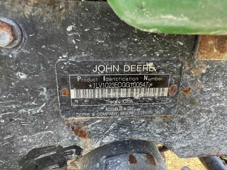 john-deere-1023e-image-11