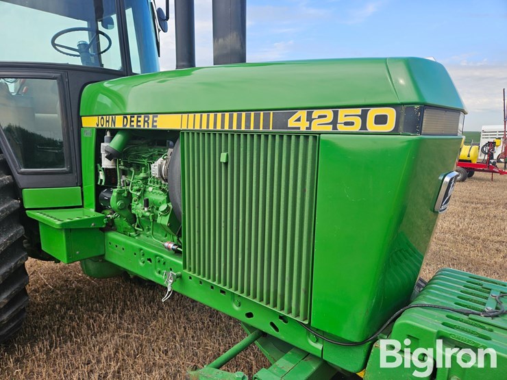 1985-john-deere-4250-image-13