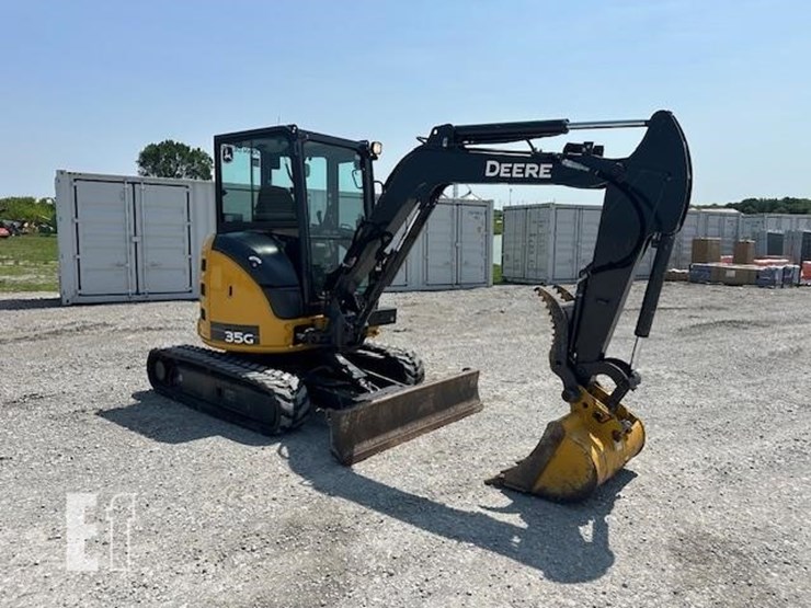 2014-deere-35g-image-6