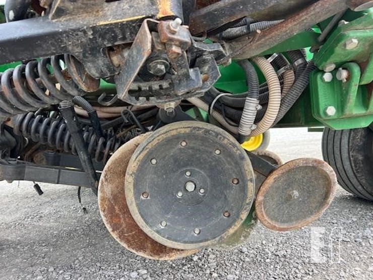 2018-john-deere-1990ccs-image-27