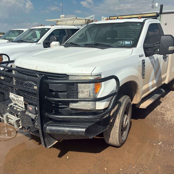 2017 FORD F350 SD
