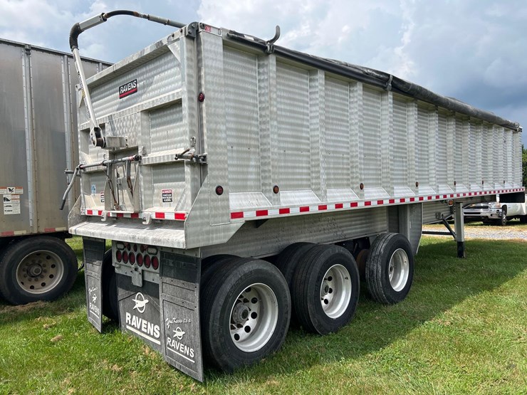 2024-axle-dump-trailer-image-12
