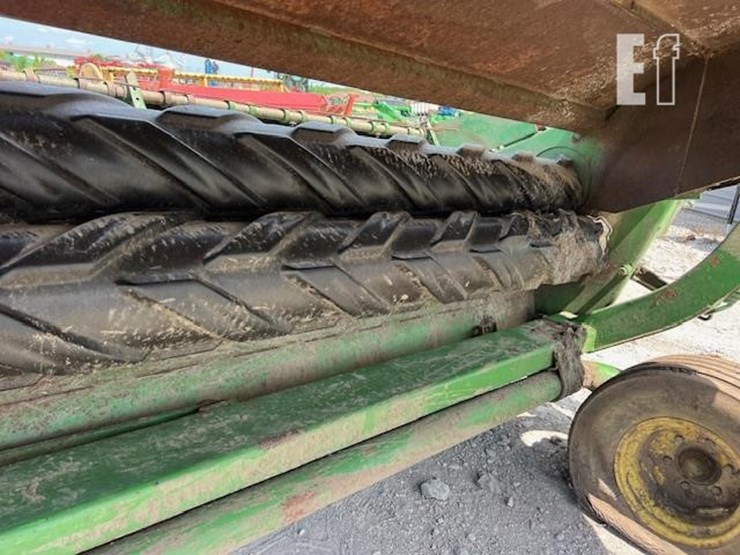 john-deere-1219-image-18