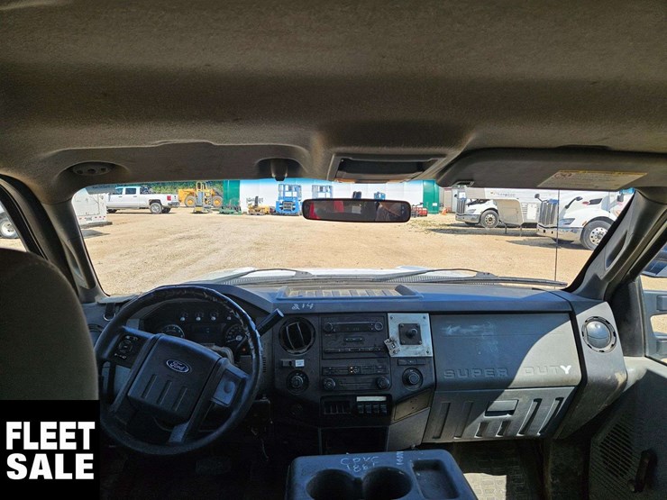 2011-ford-f350-image-13