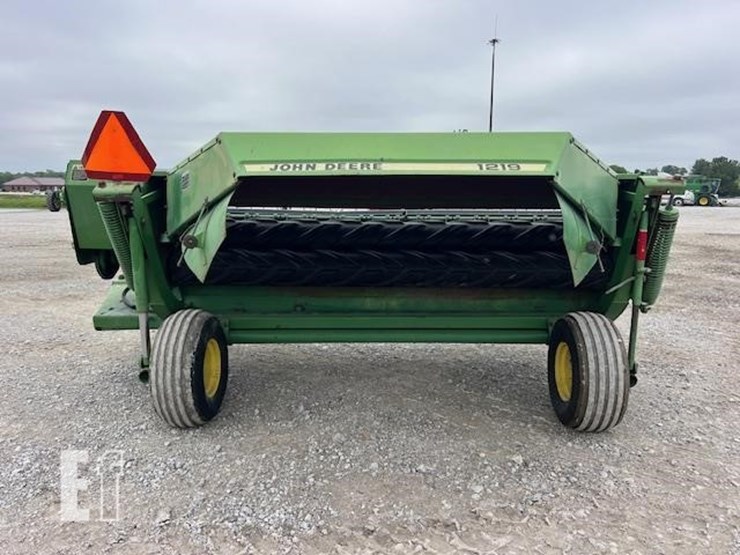 john-deere-1219-image-5