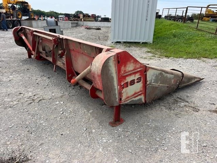 massey-ferguson-1163-image-6