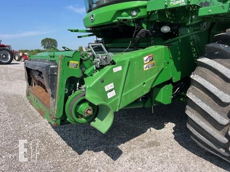 2014-john-deere-s680-image-13