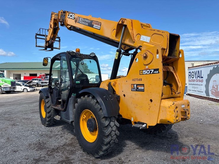 jcb-507-42-image-4